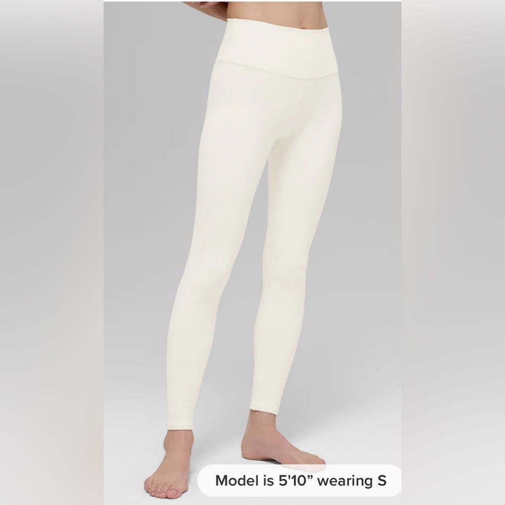 New💕 ALO Yoga High-Waist Airbrush Legging ~ IVORY Size Medium *BNWT* 118